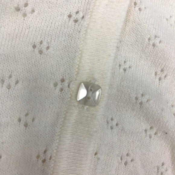 Vintage White Cardigan - Picture 5 of 9